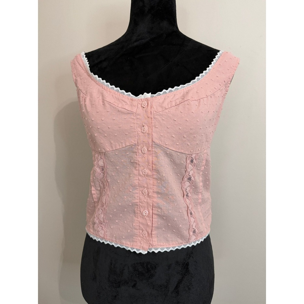 Size M - Pinkβ Swiss Dot Heart Lace Trim Flower Button Front Top
